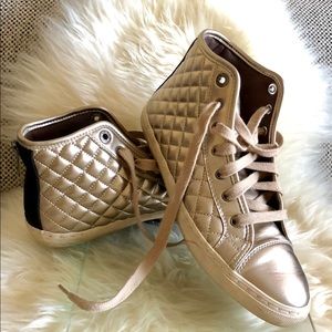 GEOX GIYO Quilted High Top Lace-up sneaker